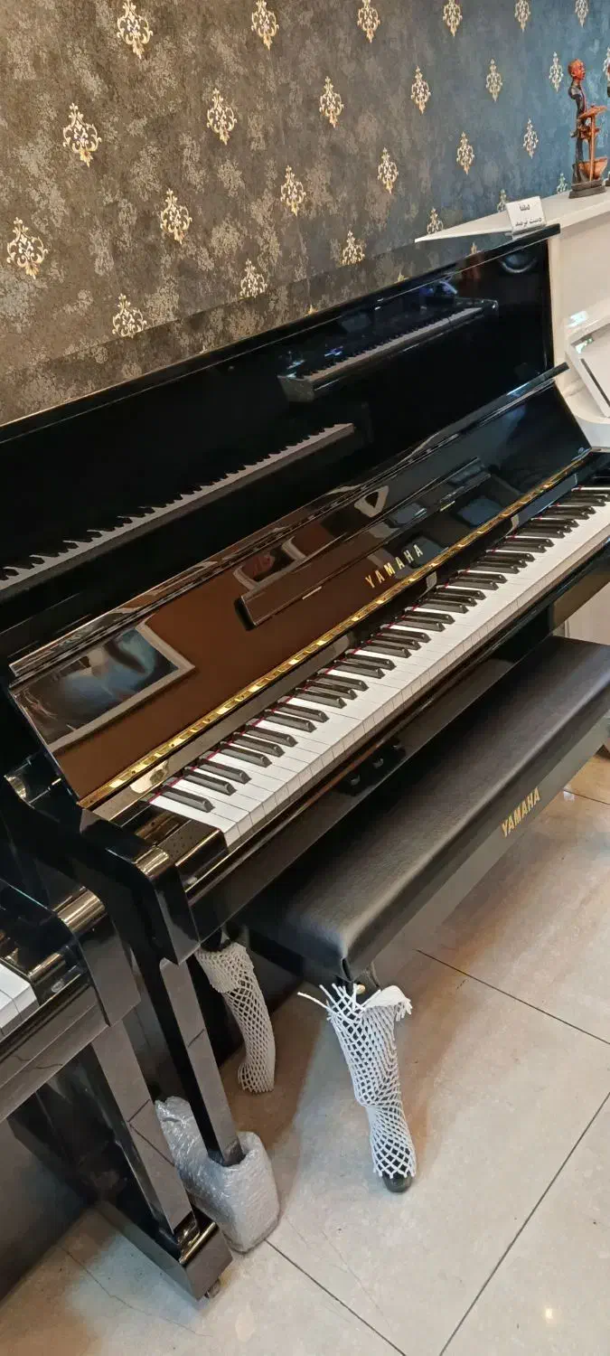 پیانو آکوستیک یاماها U10|پیانو، کیبورد، آکاردئون|تبریز, |دیوار