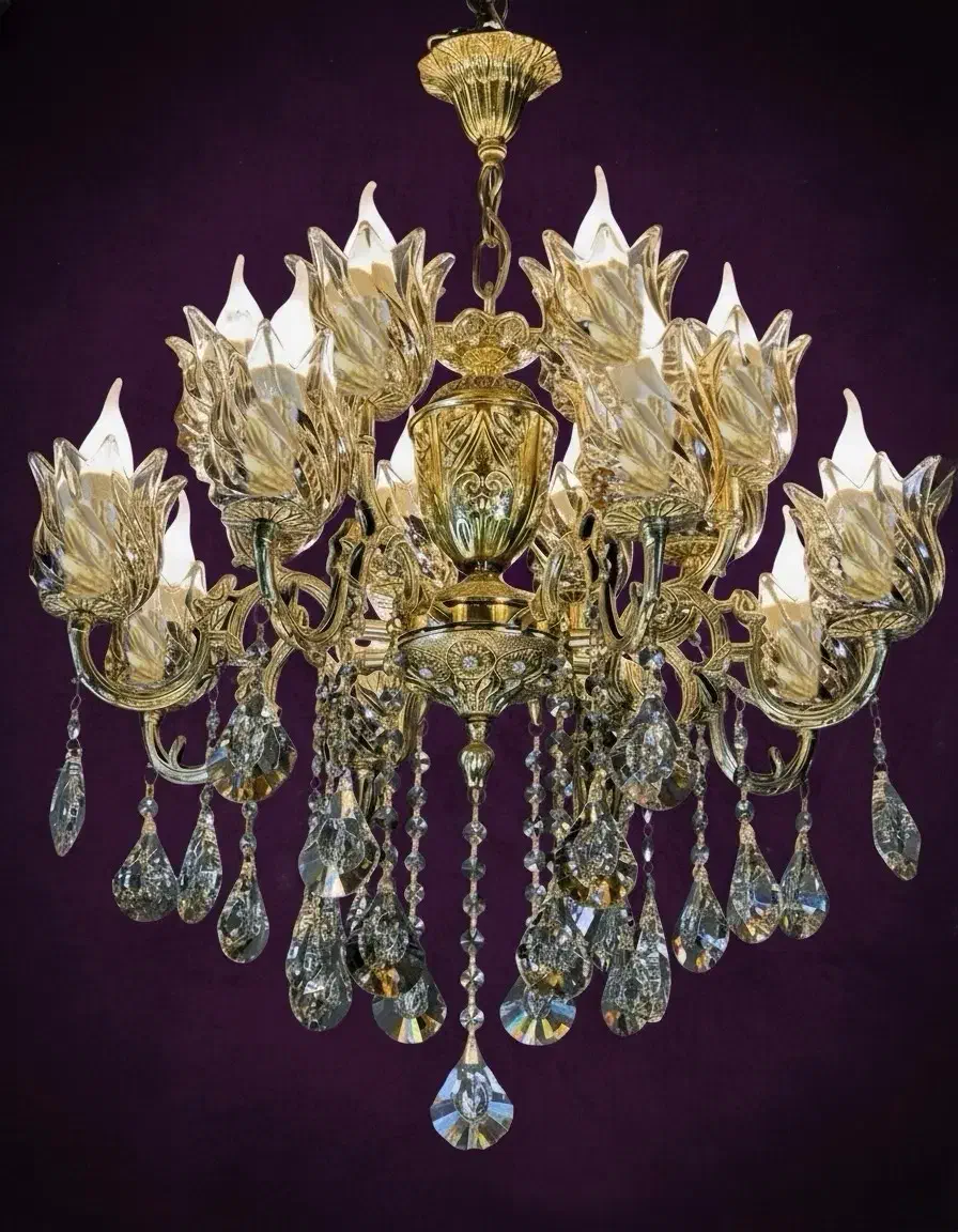 لوستر شانـ‌ـزده شعله/تعویض لوستر کهنه برنج با نو|لوستر و چراغ آویز|تهران, نعمت‌آباد|دیوار