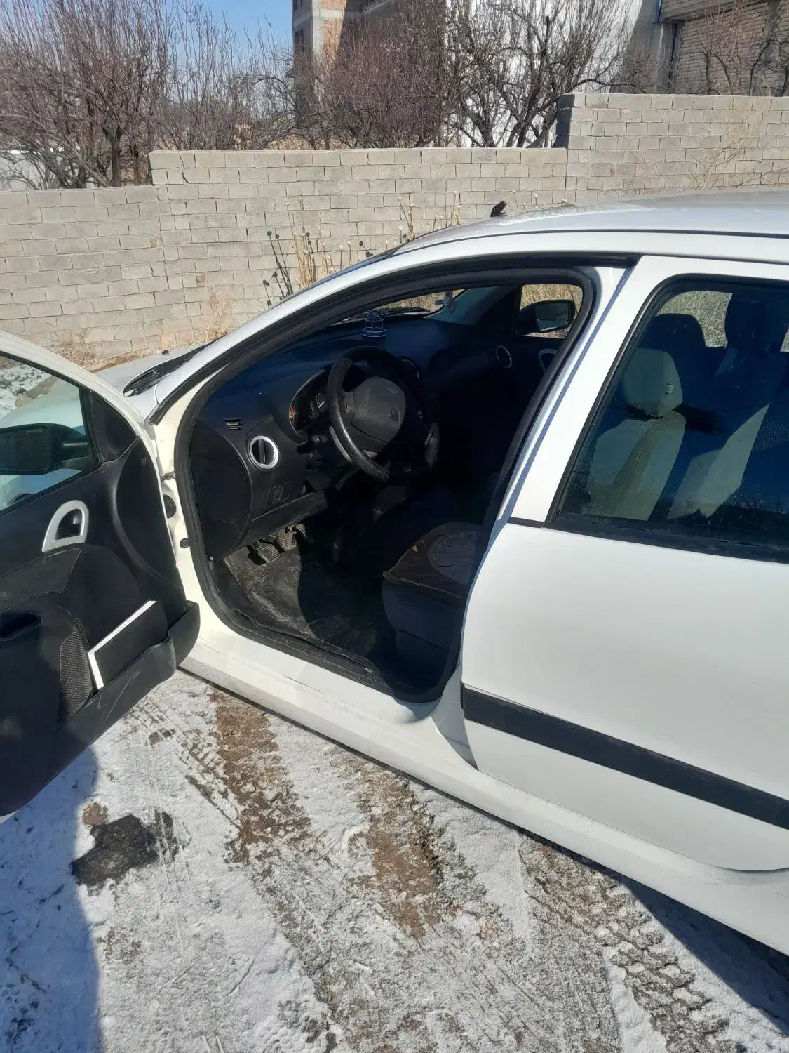 رانا مدل ۹۲ تیوفایو|خودرو سواری و وانت|شاهین دژ, |دیوار