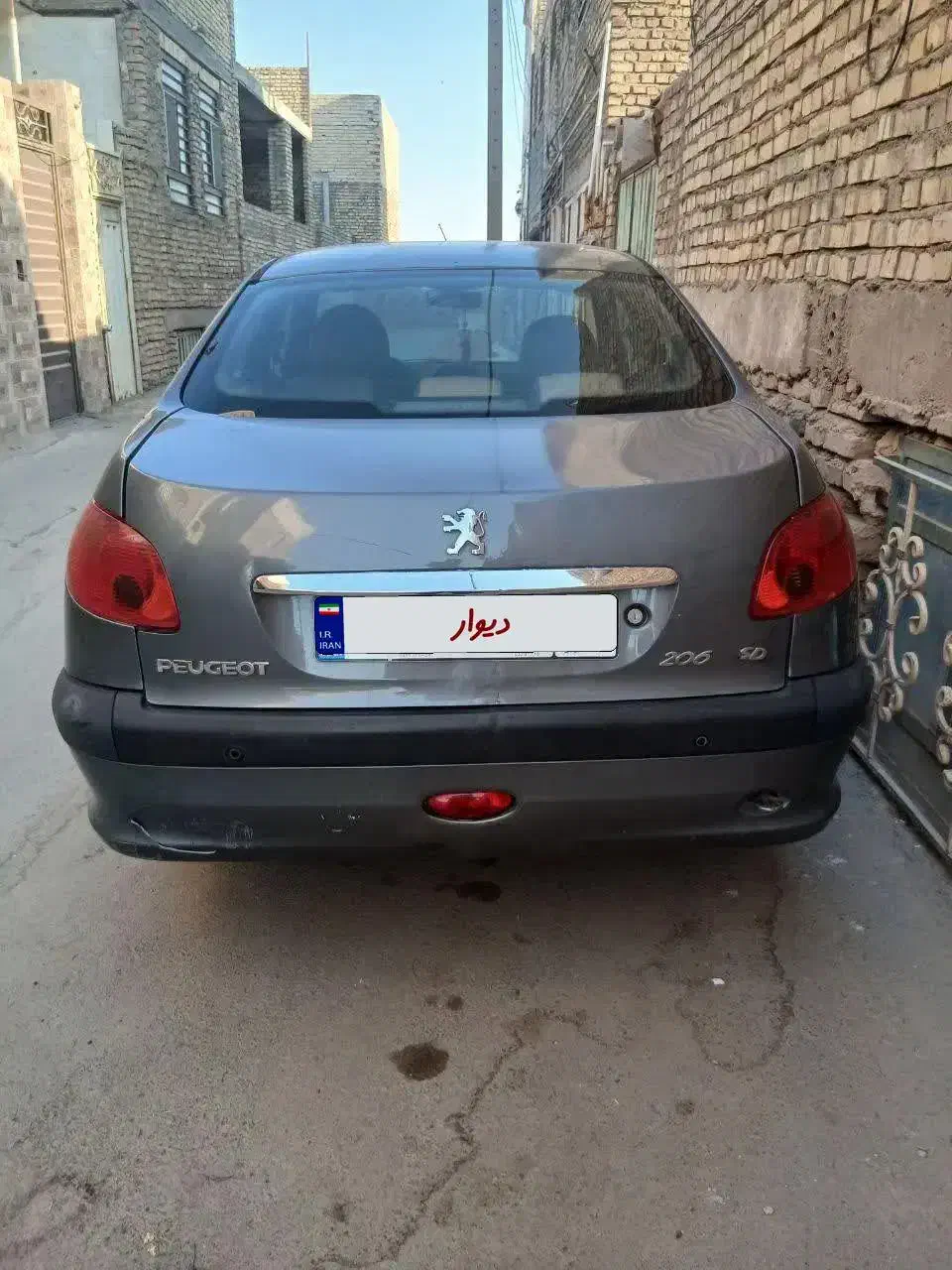 ۲۰۶ صندوقدار|خودرو سواری و وانت|حمیدیا, |دیوار