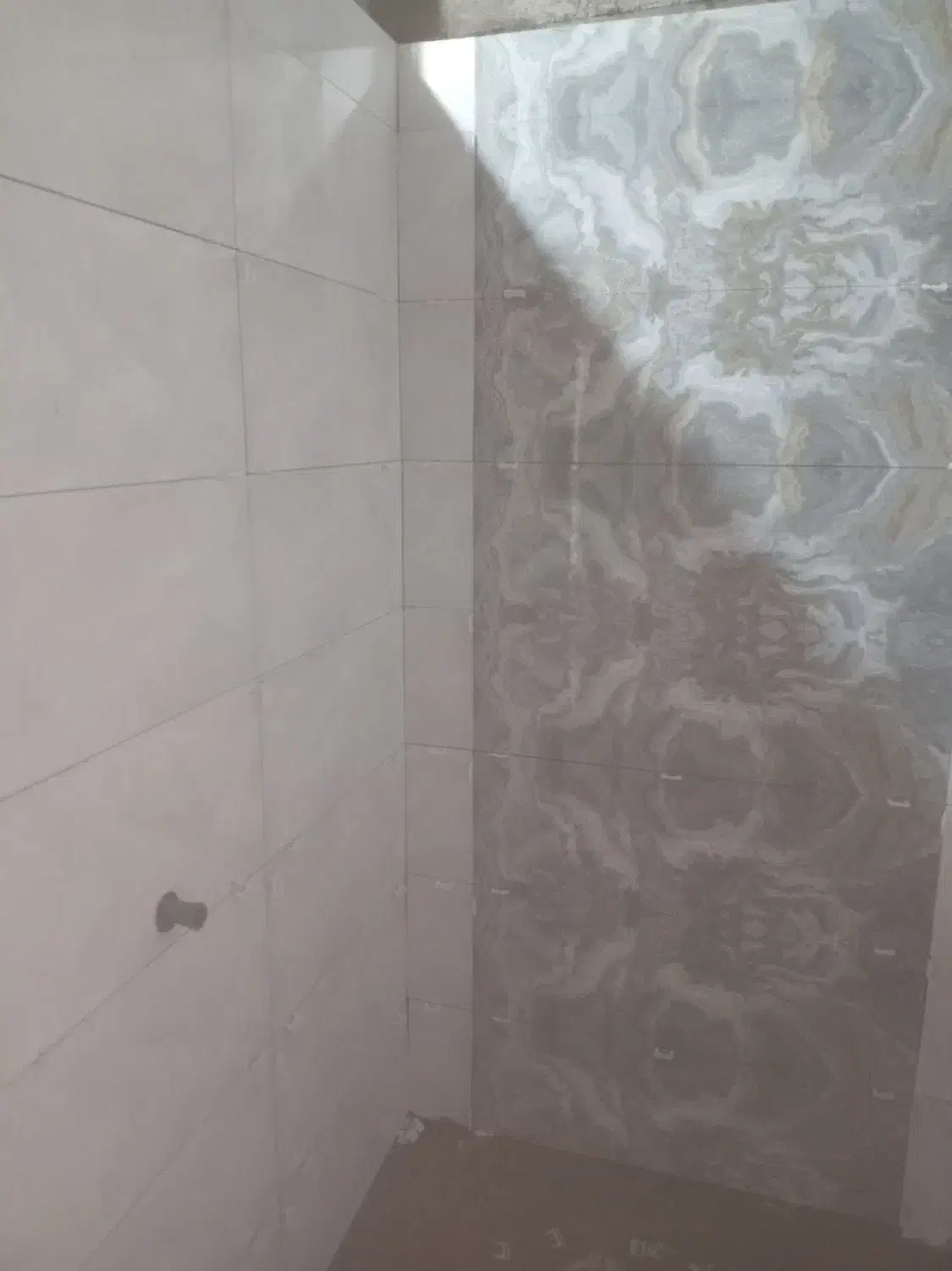 کاشی کاری وسرامیک کاری|خدمات پیشه و مهارت|گلبهار, شهر جدید گلبهار|دیوار