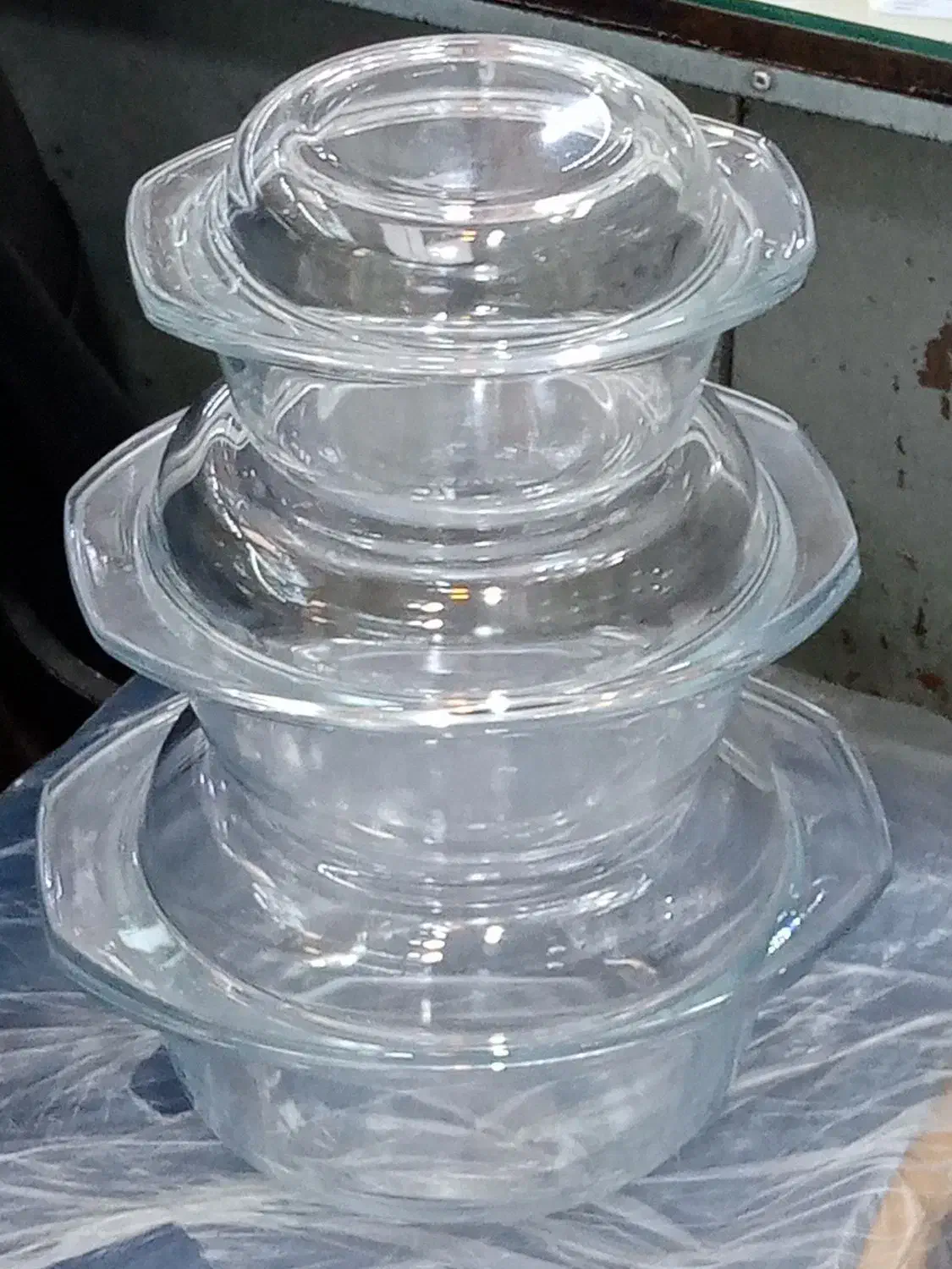 سرویس 6 پارچه قابلمه پیرکس|ظروف پختوپز|اصفهان, جویباره|دیوار