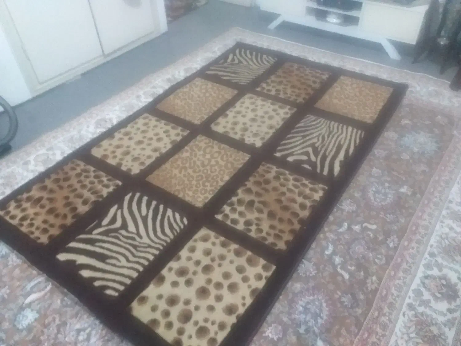 فرش ۴ متری فانتزی سالم|فرش|همدان, |دیوار