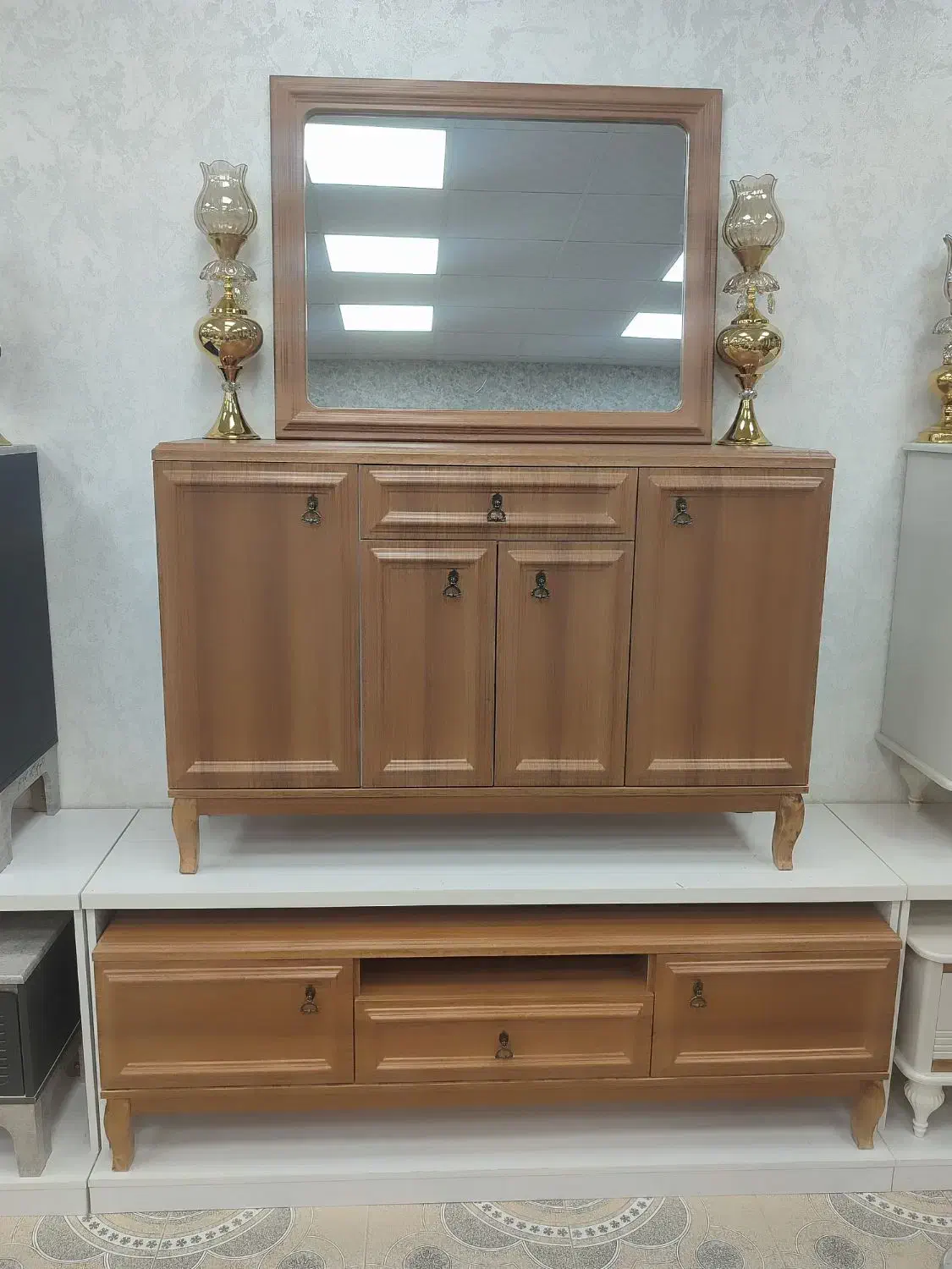 کنسول و میز مدل کاترین|بوفه، ویترین، کنسول|قم, امامزاده ابراهیم|دیوار