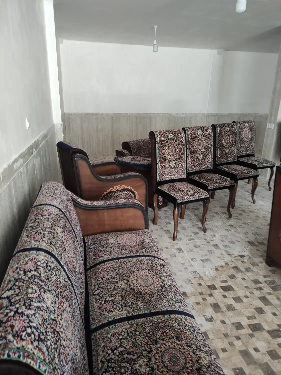 مبل شویی ‌و کفشویی سنگ و سرامیک|خدمات نظافت|سیرجان, |دیوار