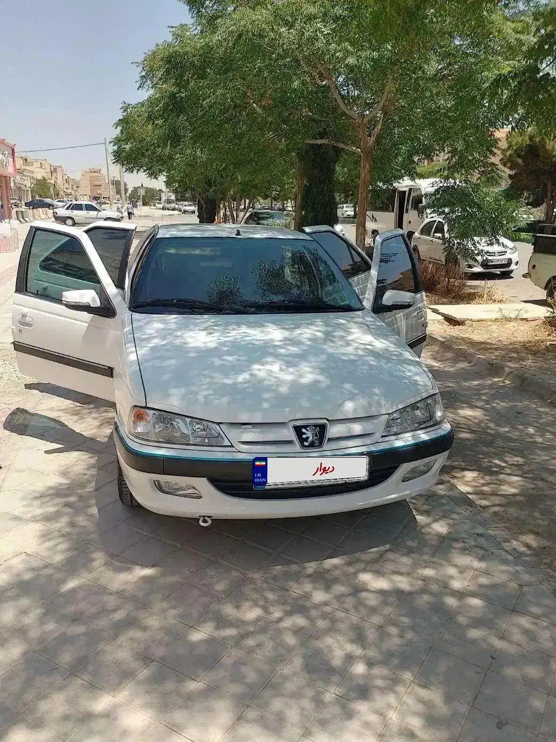 فروش فوری پارس 1401 xu7 p|خودرو سواری و وانت|اصفهان, بهارستان|دیوار