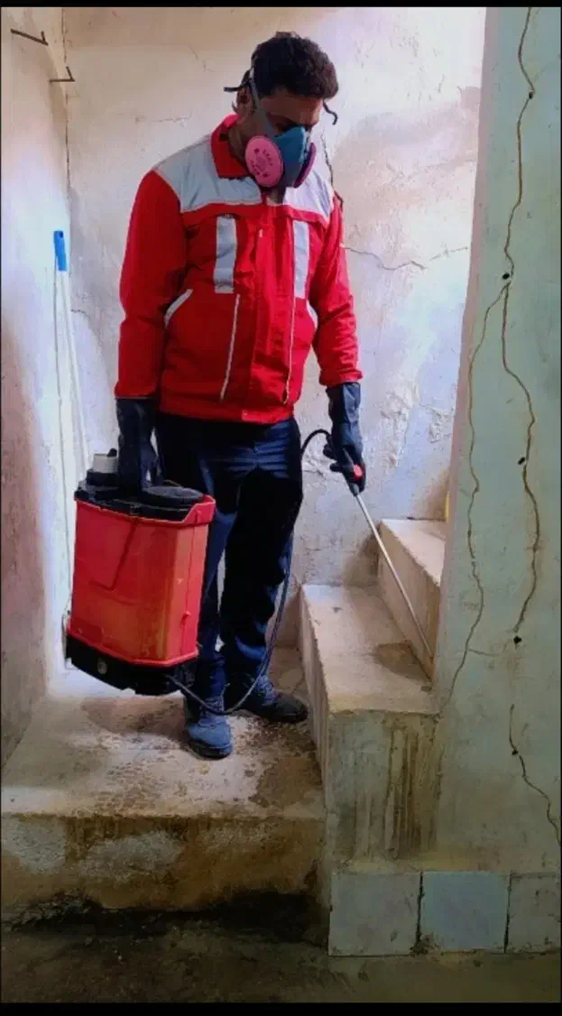 سمپاشی موریانه زدایی سم پاشی سوسک ساس|خدمات نظافت|بندر ماهشهر, |دیوار