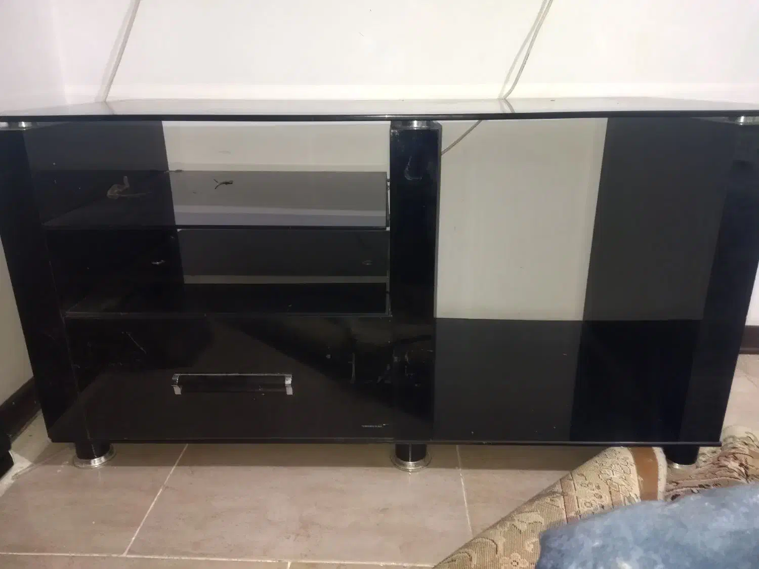 میز تلویزیون|میز تلویزیون|هشتگرد, شهرک آرتیمان|دیوار