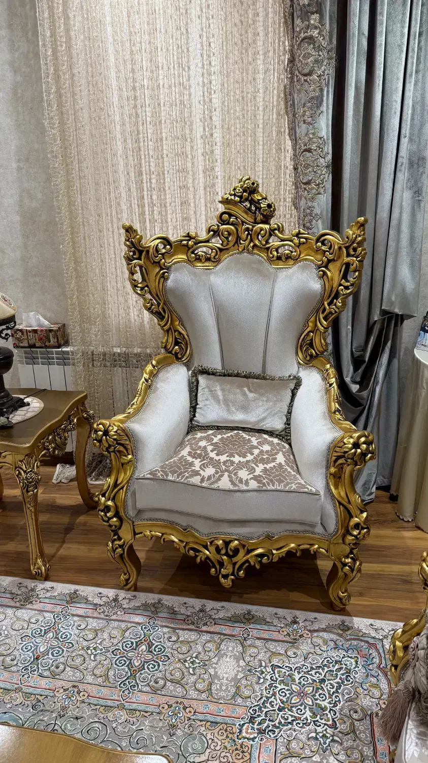 مبلو ناهار خوری|مبلمان خانگی و میز عسلی|لاهیجان, کوی آزادگان|دیوار