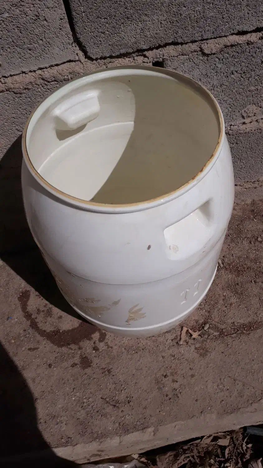 بشکه|ظروف پخت‌وپز|یزد, |دیوار