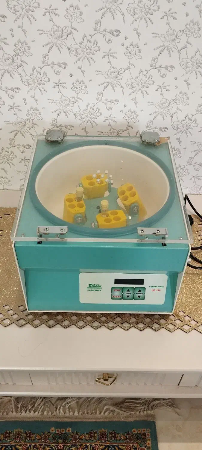 وسایل کلینیکی در حد نو ضمانتی|حراج|خرم‌آباد, |دیوار