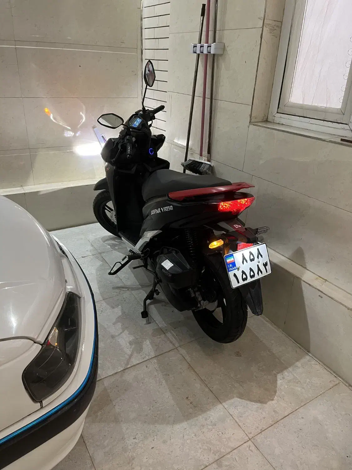 کلیک 150نو در حد صفر|موتورسیکلت|طبس, |دیوار