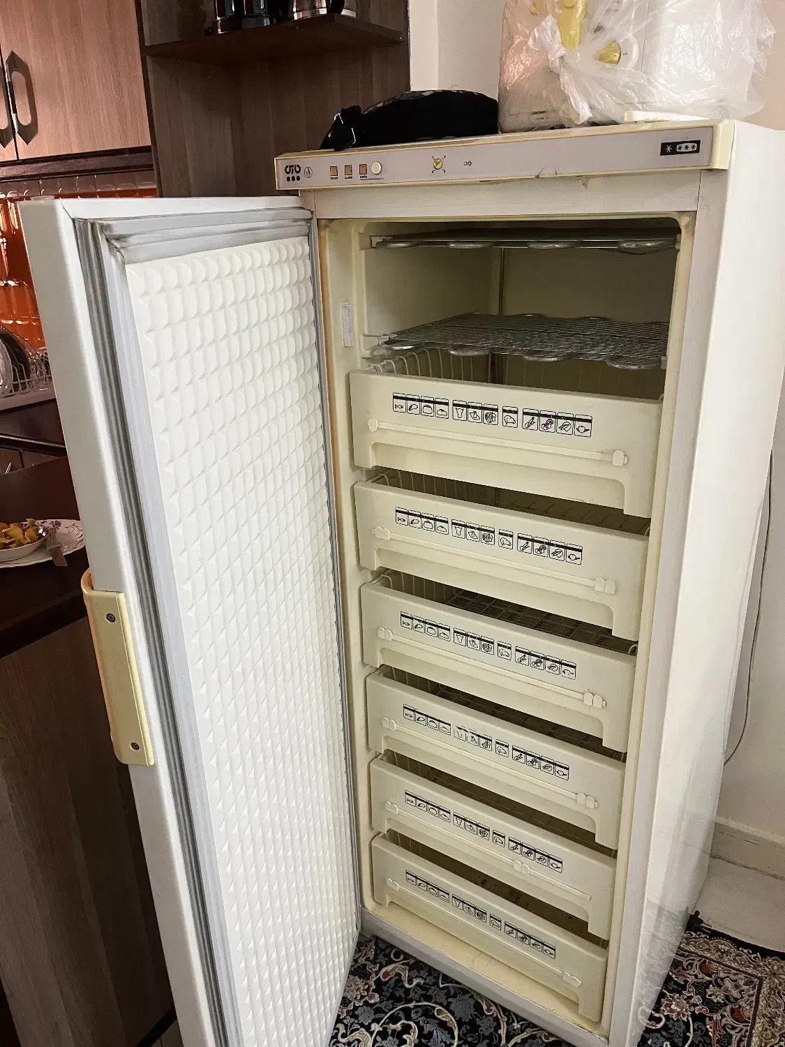 فریزر ۶ کشو برند پارس سالم سالم|یخچال و فریزر|پاکدشت, پاکدشت (مامازند)|دیوار