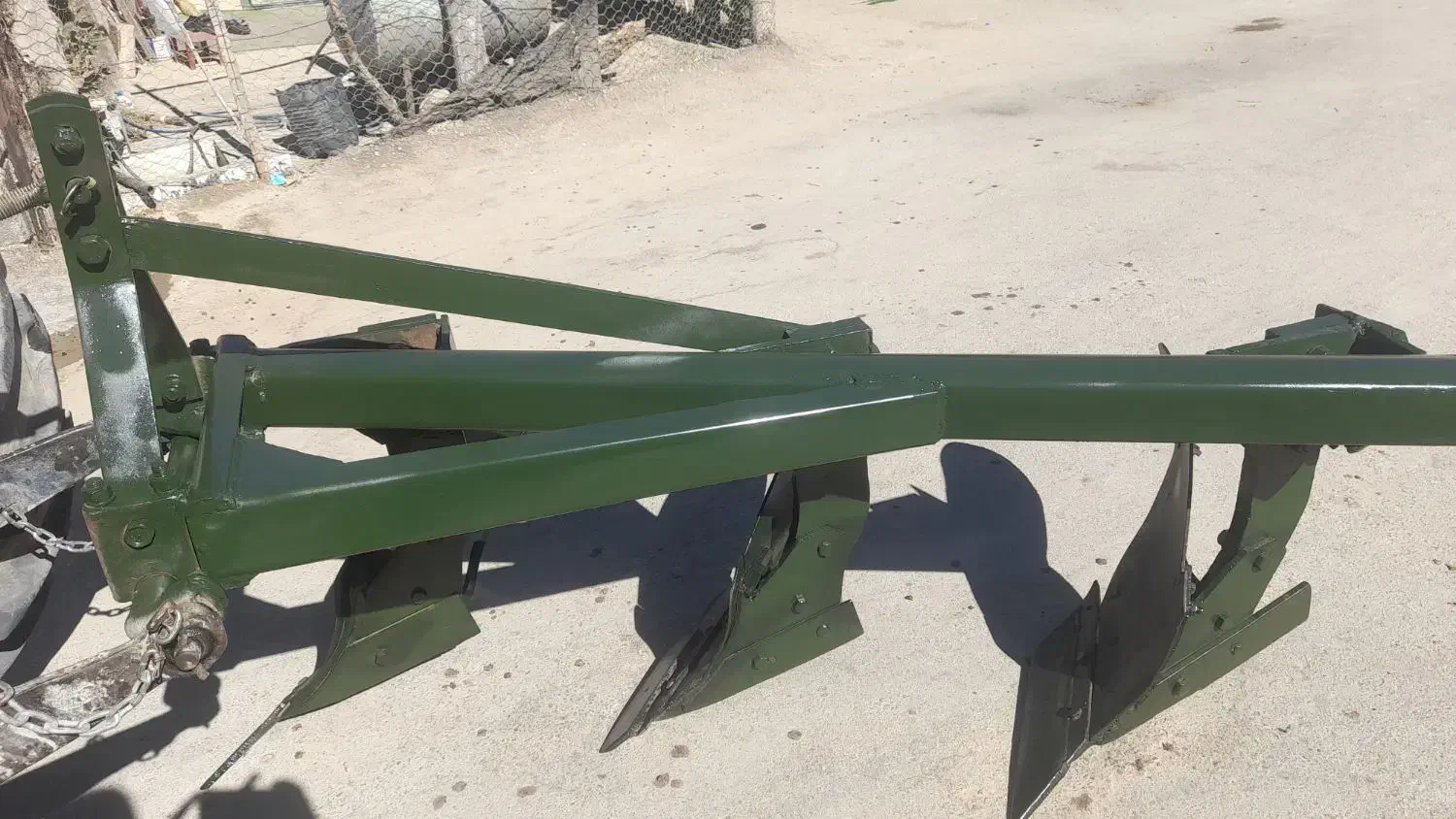 گاوآهن سه خیش|ماشینآلات صنعتی|الشتر, |دیوار