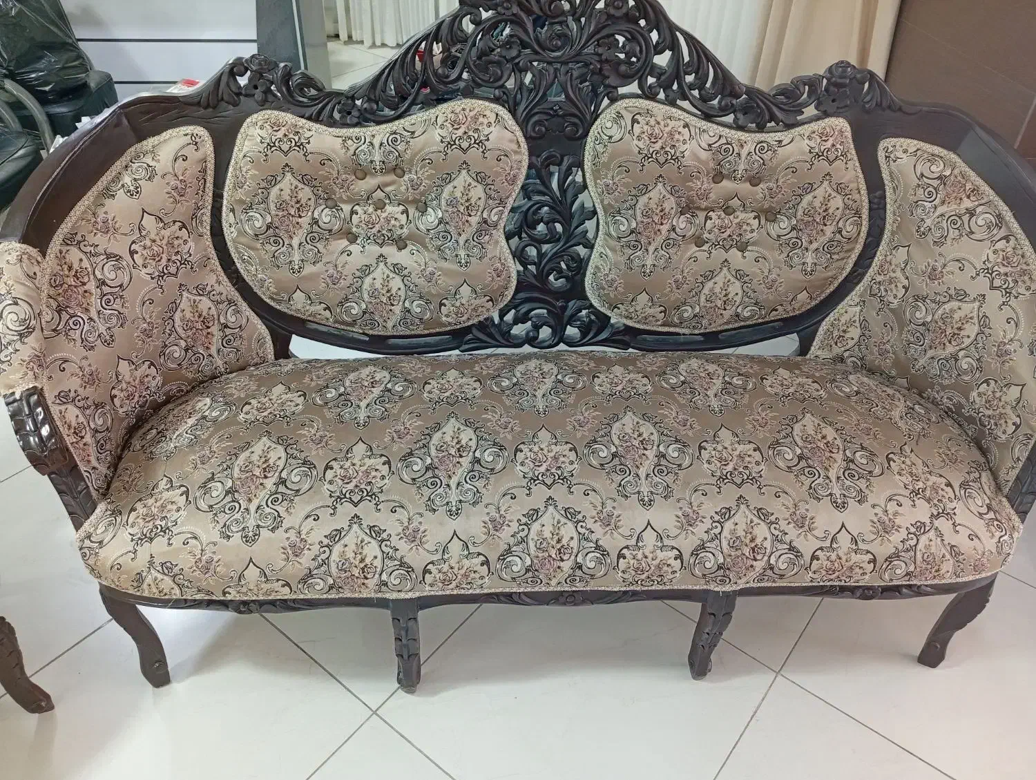 فروش مبل سلطنتی چوبی ۹نفره|مبلمان خانگی و میز عسلی|مهاباد (آذربایجان غربی), |دیوار