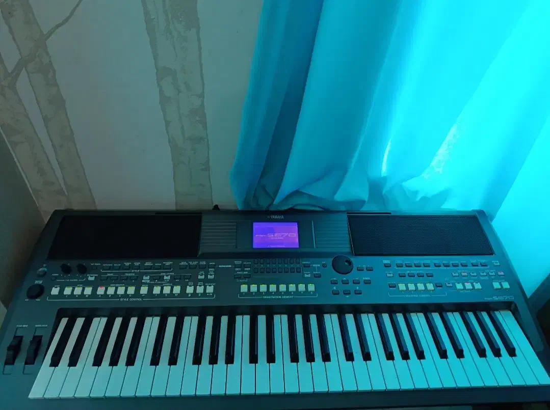 کیبورد یاماها|پیانو، کیبورد، آکاردئون|کیش, |دیوار