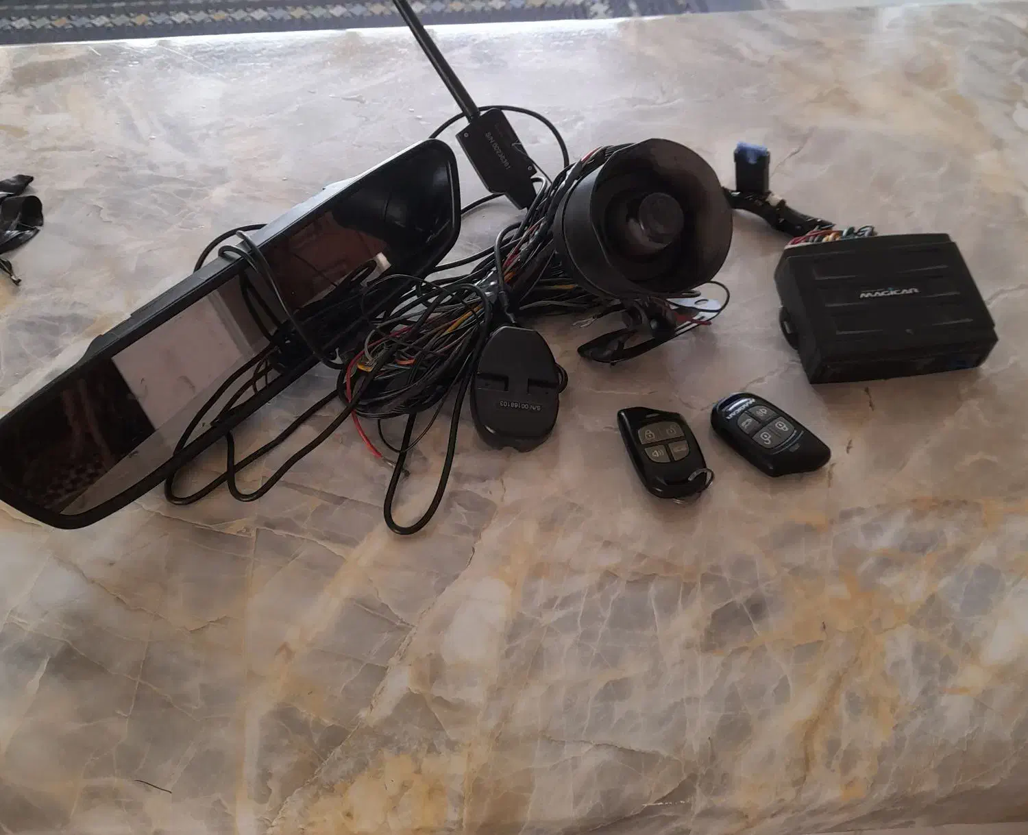 دو عدد دزدگیر کامل درحد نو|قطعات یدکی و لوازم جانبی|اصفهان, گلستان|دیوار