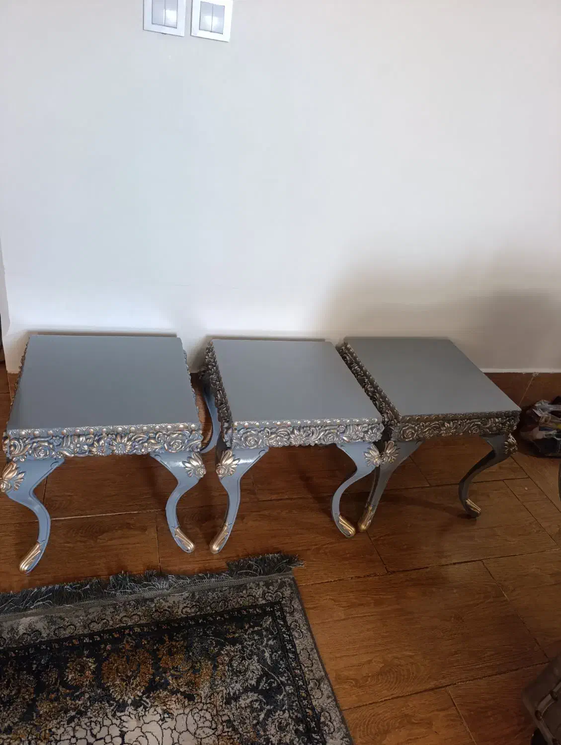 گلمیز و میز وسط|مبلمان خانگی و میز عسلی|شیراز, محراب|دیوار