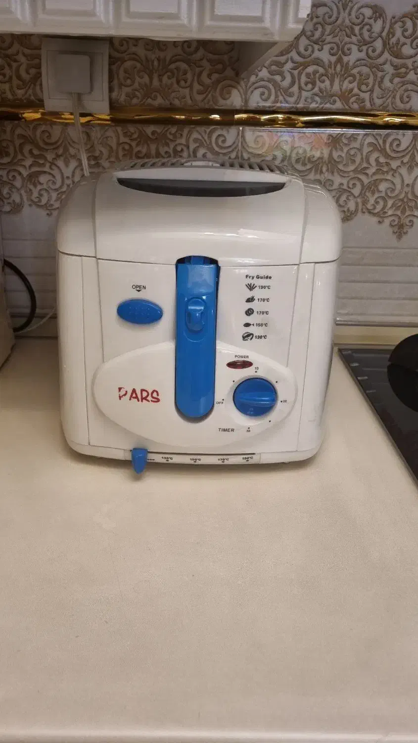 سرخ کن دو لیتری با روغن پارس استفاده نشده|اجاق گاز و لوازم برقی پخت‌وپز|شهریار, شهرک وائین|دیوار