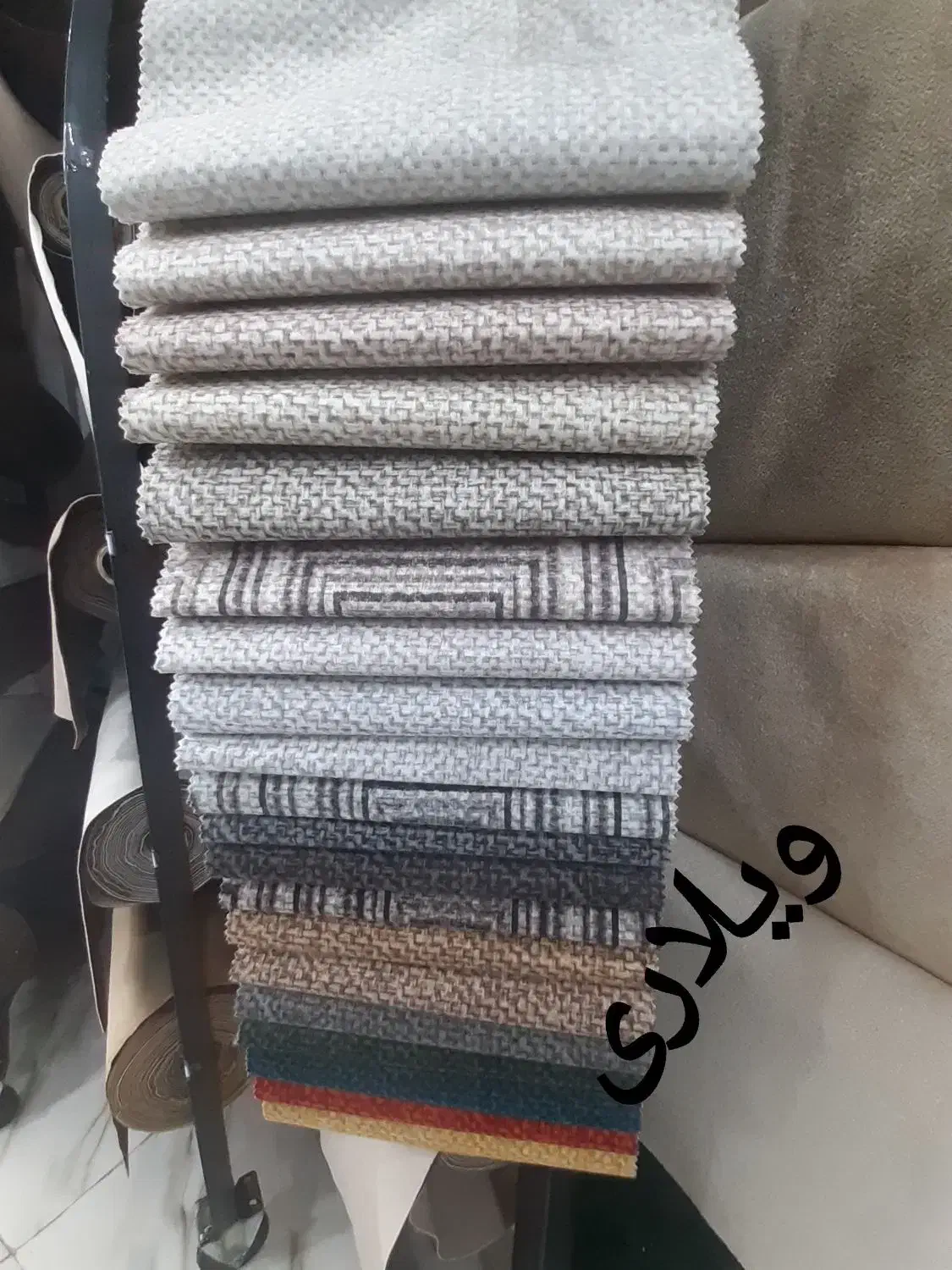 پارچه مبلی رحیم زاده|مبلمان خانگی و میز عسلی|چهاردانگه (تهران), |دیوار