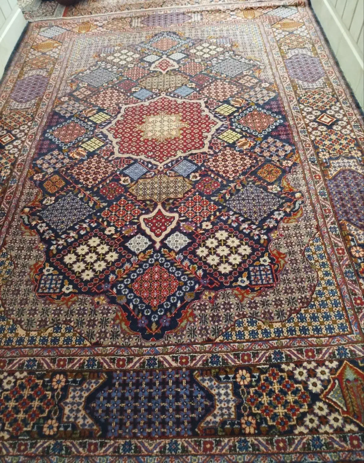 فرش دستباف|فرش|زاهدان, |دیوار