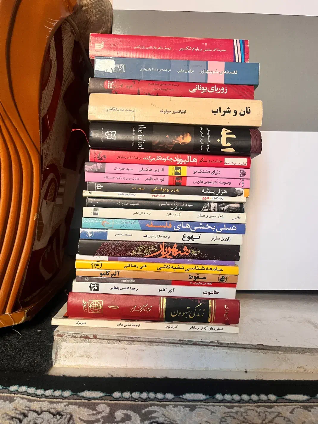 فروش ۲۲جلد کتاب برتر ادبیات جهان|کتاب و مجله آموزشی|سنندج, |دیوار