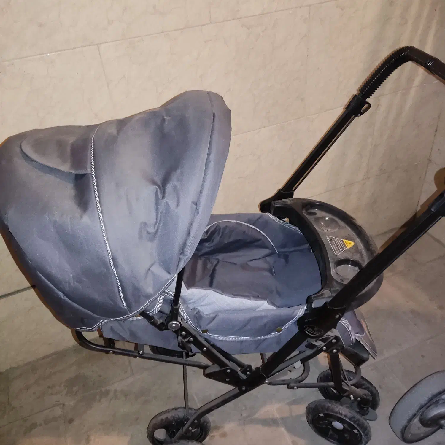 کالسکه نو فقط یکباراستفاده شده|کالسکه و لوازم جانبی|اراک, |دیوار