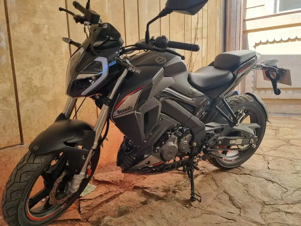 بنلی ۱۸۰ اس مدل۱۴۰۳ (در حد صفر) بیمه و کارت سوخت|موتورسیکلت|سنندج, |دیوار