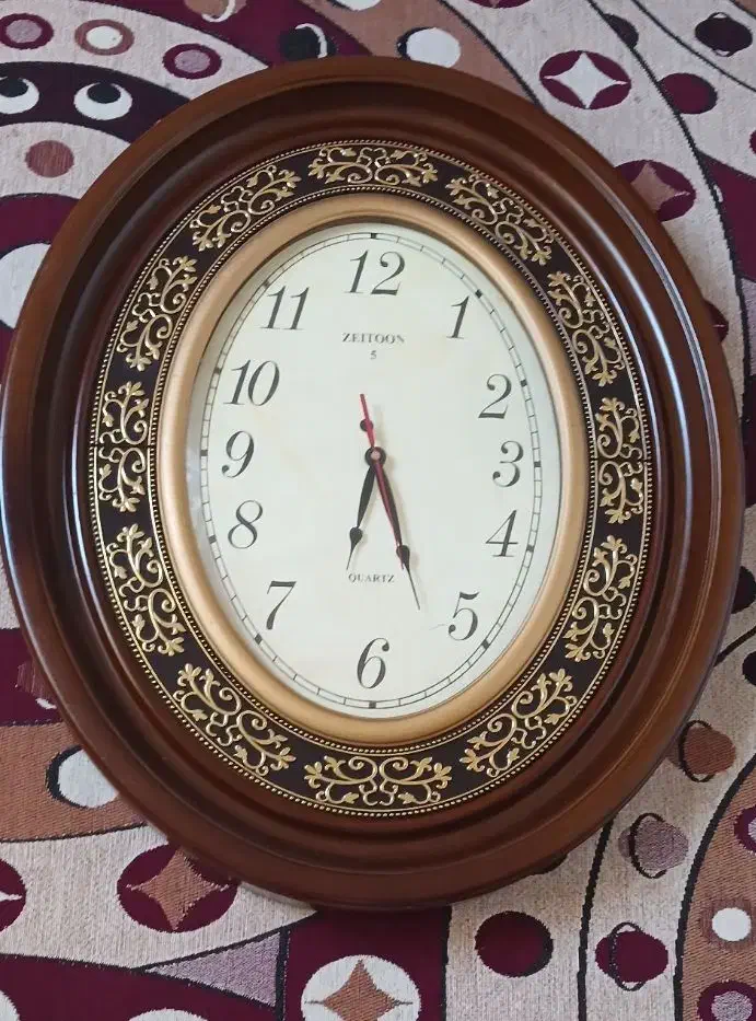 ساعت دیواری|ساعت دیواری و تزئینی|آستانه اشرفیه, |دیوار