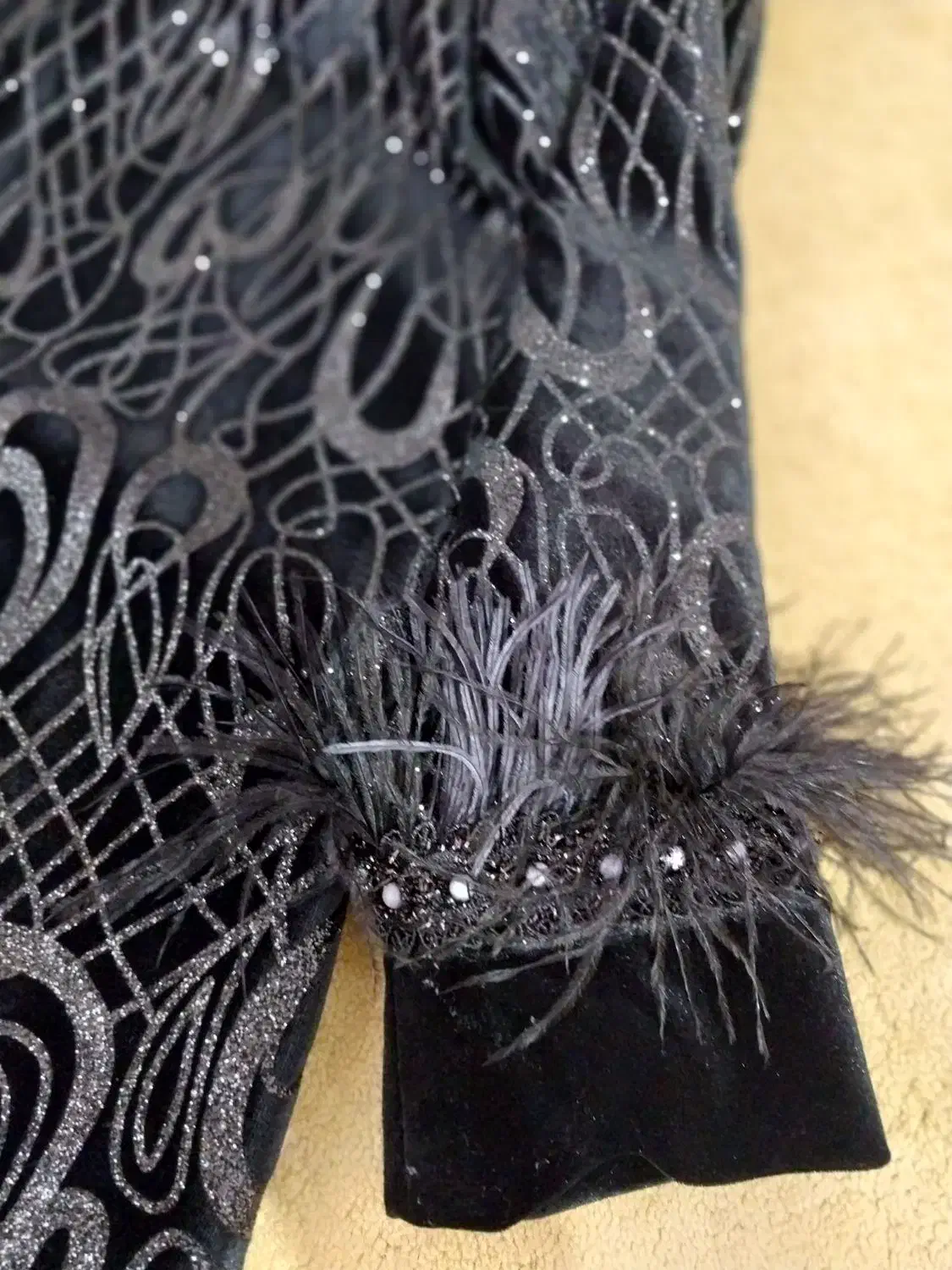 مانتومخمل مجلسی نو|لباس|مراغه, |دیوار