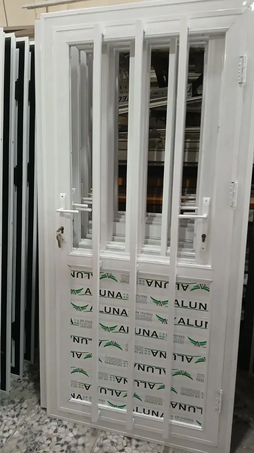 درب وپنجره کانکس|مصالح و تجهیزات ساختمان|خمینی‌شهر, |دیوار