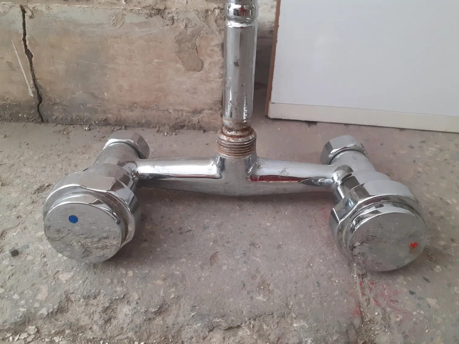 شیرآلات|آبچکان و نظمدهنده ظروف|تهران, فدک|دیوار