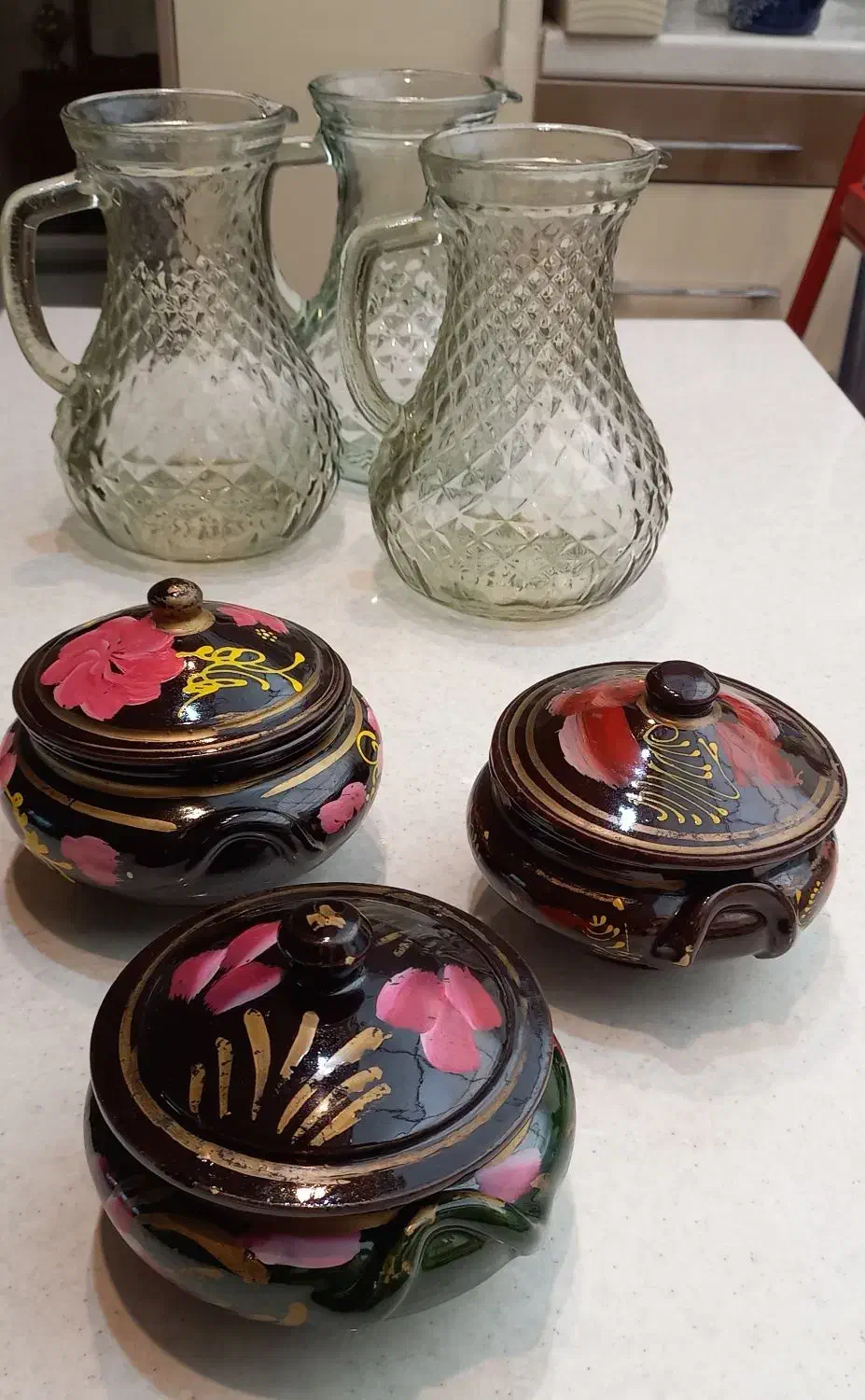 قندان|کلکسیون اشیاء عتیقه|سنندج, |دیوار