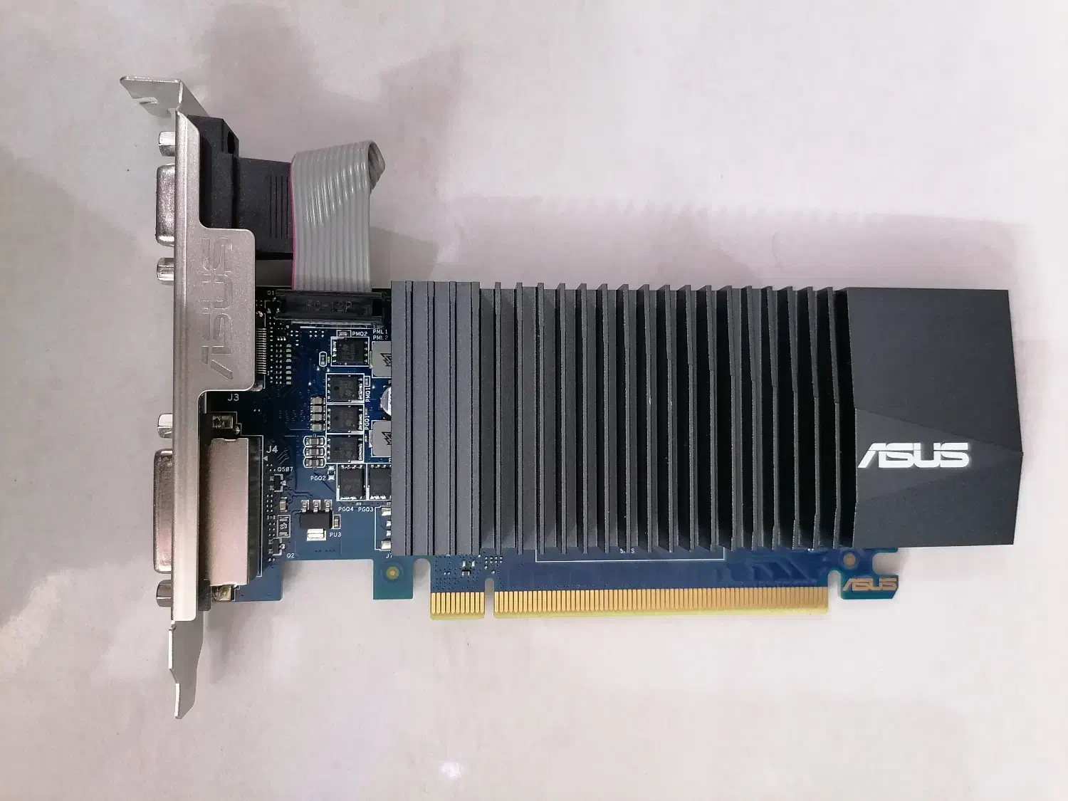 تجهیزات رایانه|قطعات و لوازم جانبی رایانه|اندیشه, اندیشه فاز ۱|دیوار