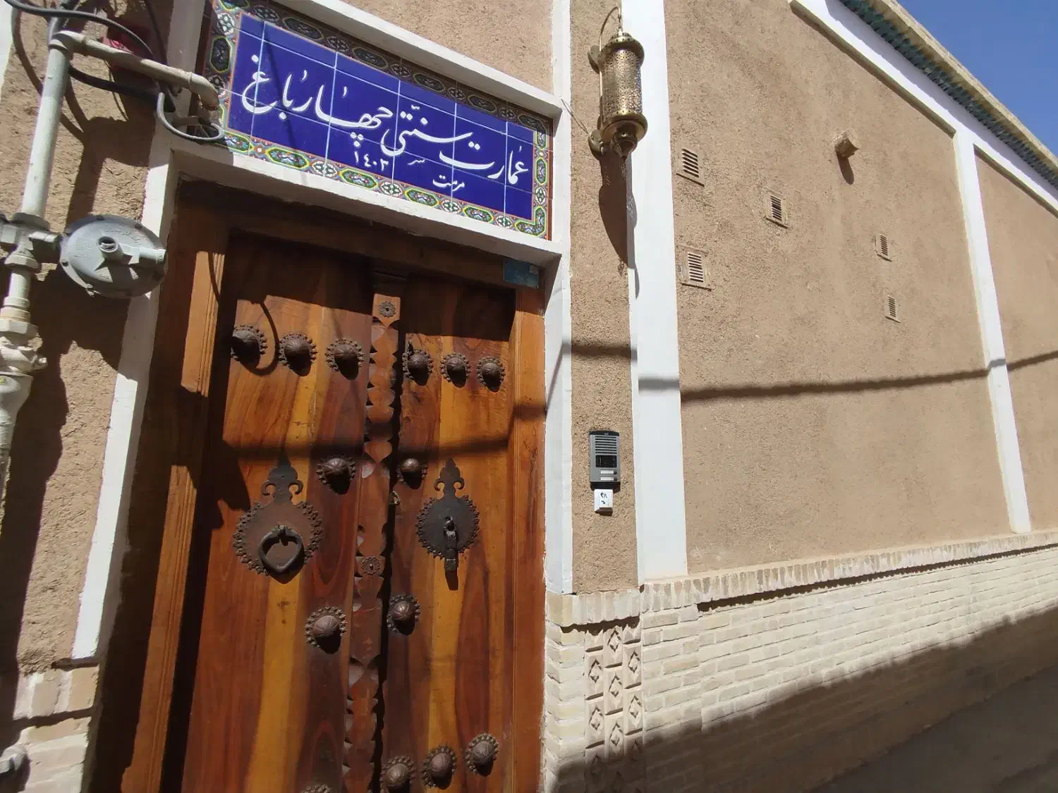 اقامتگاه بومگردی سوییت هتل سنتی عمارت چهارباغ|اجارهٔ کوتاه‌مدت آپارتمان و سوئیت|کاشان, حاج جمال|دیوار