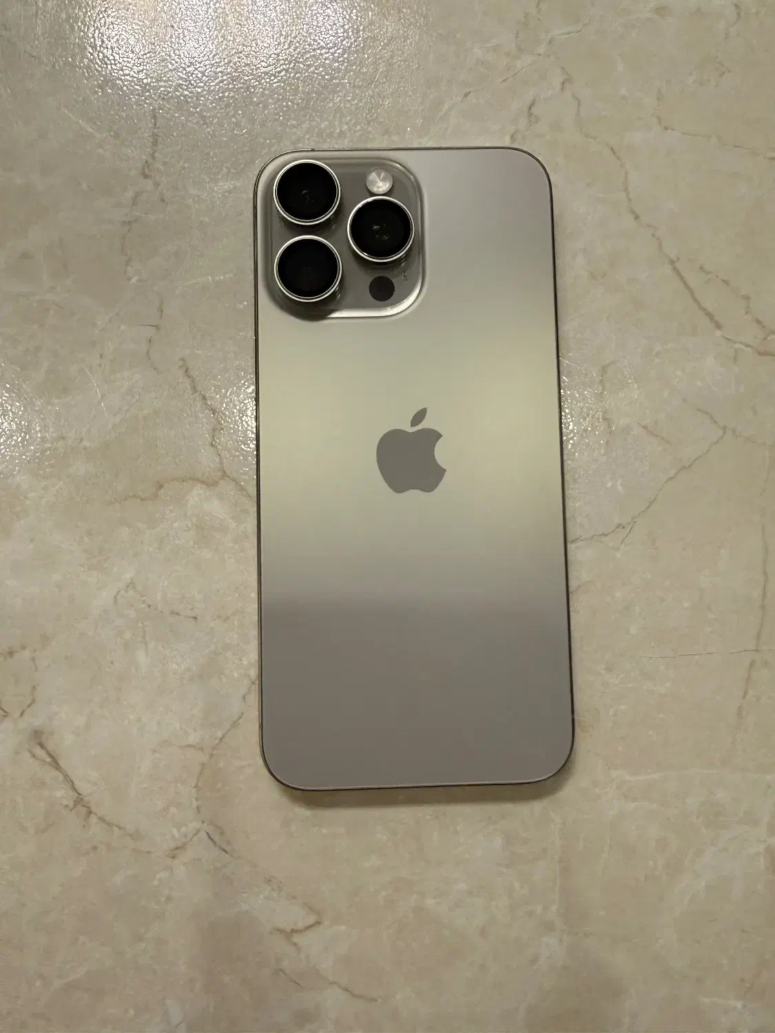 آیفون ۱۵ پرومکس|موبایل|فردیس, نسترن شرقی|دیوار