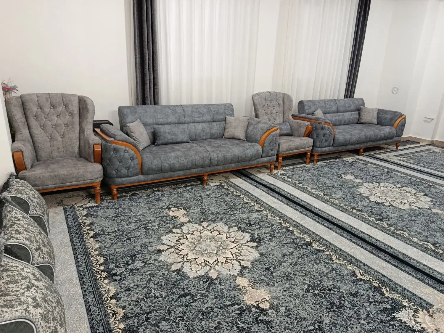 مبل و گل میز|مبلمان خانگی و میز عسلی|کازرون, |دیوار