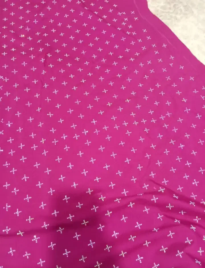 نگین کوبی|لباس|میناب, |دیوار