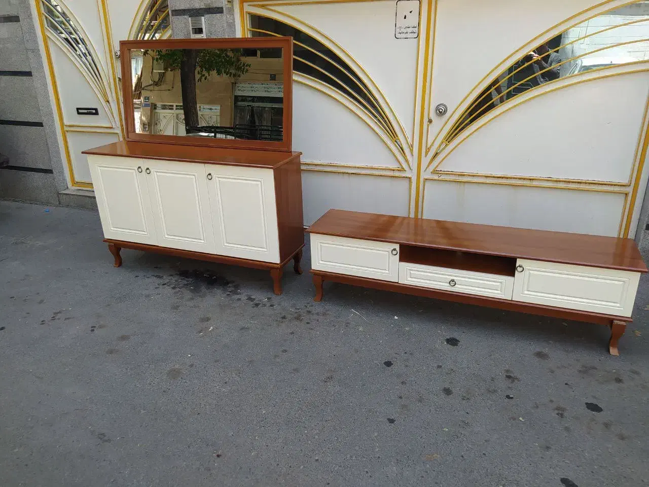 کنسول آینه زیبا و جذاب|بوفه، ویترین، کنسول|کرج, پیشاهنگی|دیوار