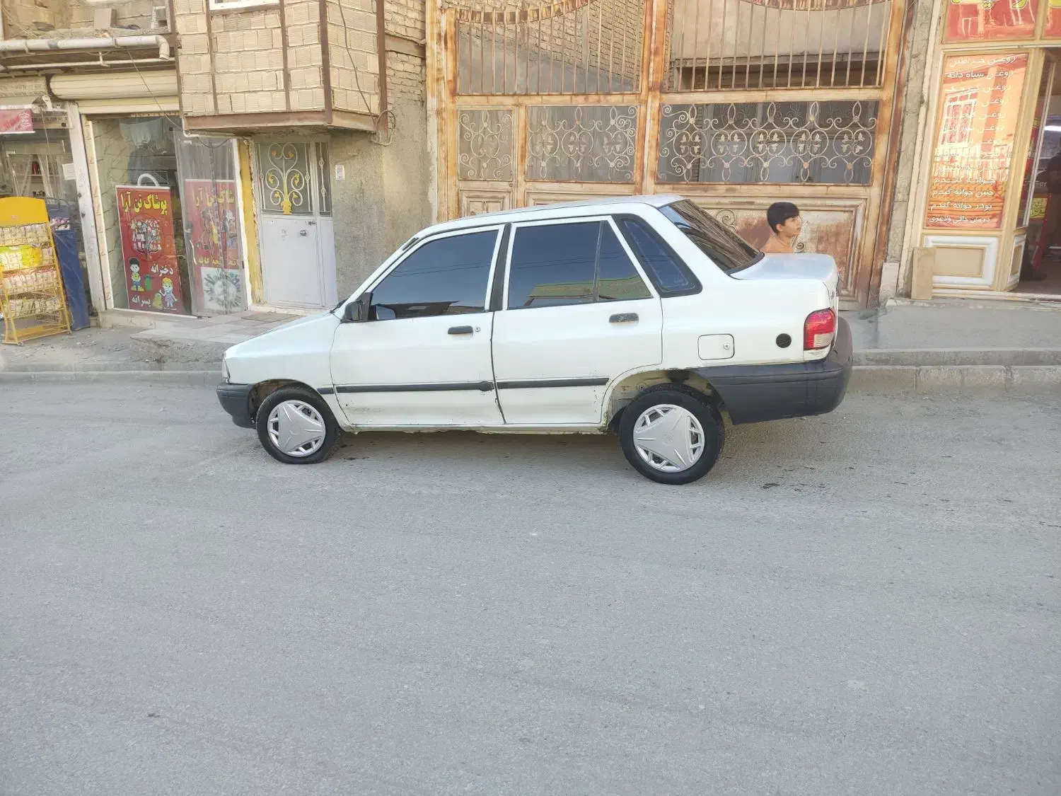 پراید ۸۲ سفید|خودرو سواری و وانت|سنندج, |دیوار