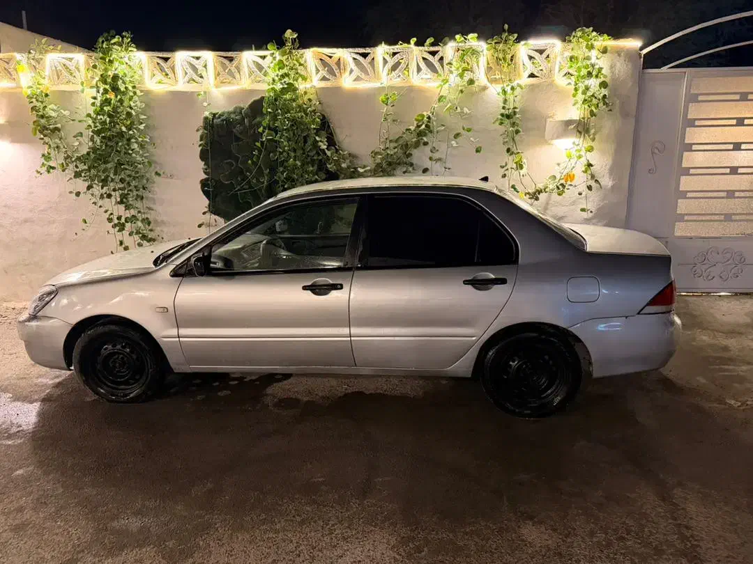 خودرو میتسوبشی لانسر تمیزو کم کار|خودرو سواری و وانت|قشم, |دیوار