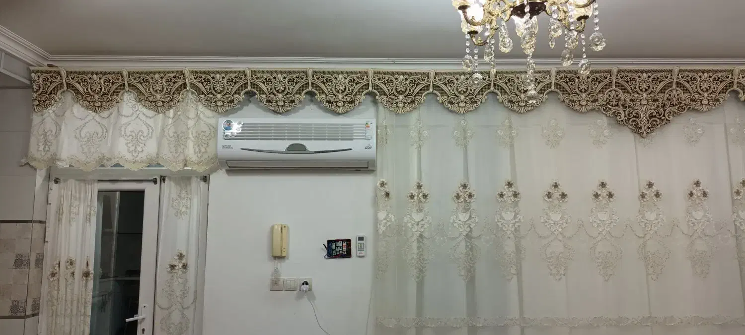 کتیبه و پرده در حد نو|پرده، رانر، رومیزی|پارسآباد, |دیوار