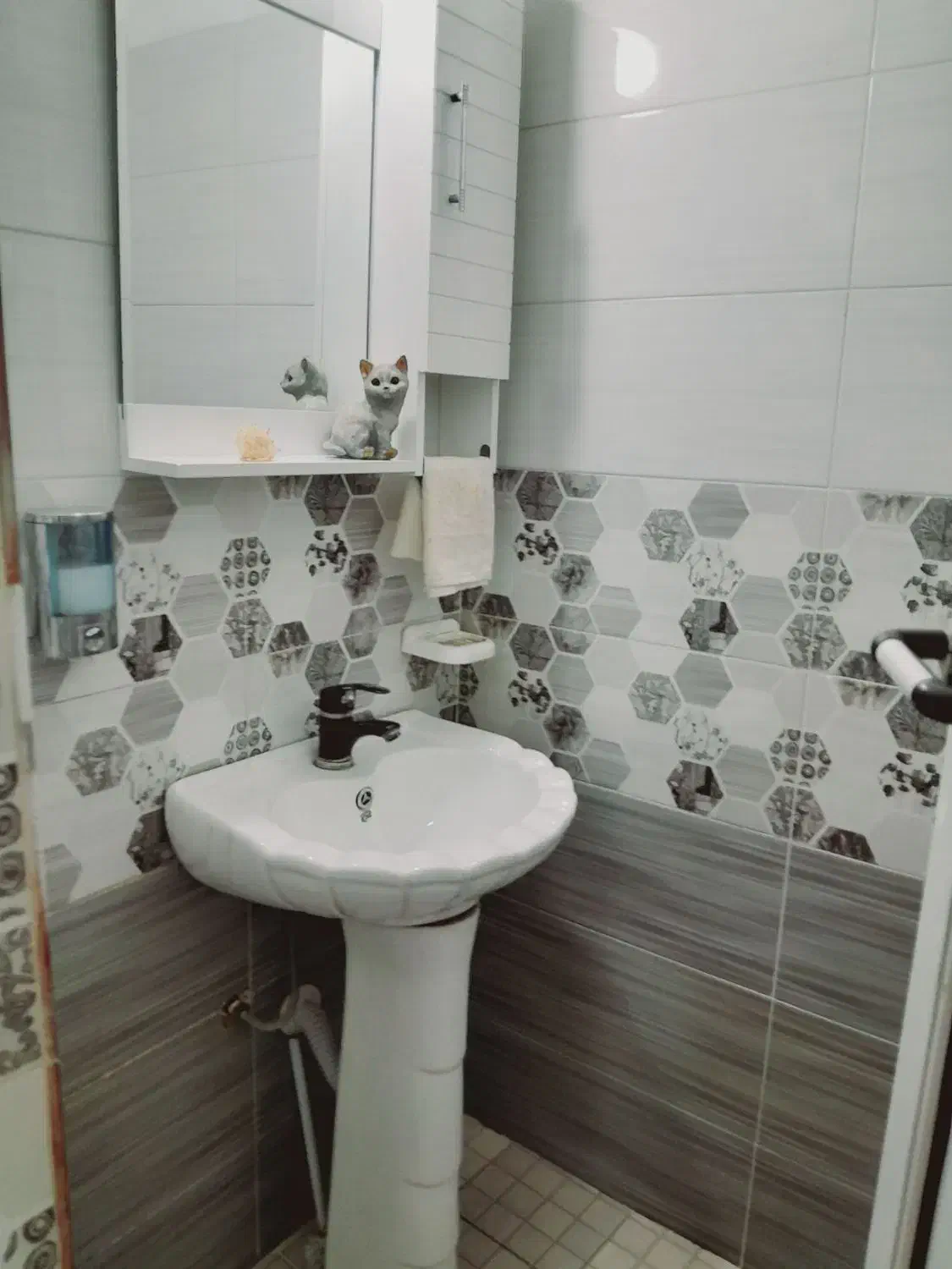 یک واحد اپارتمان|فروش آپارتمان|محمدشهر, کوی بهار|دیوار