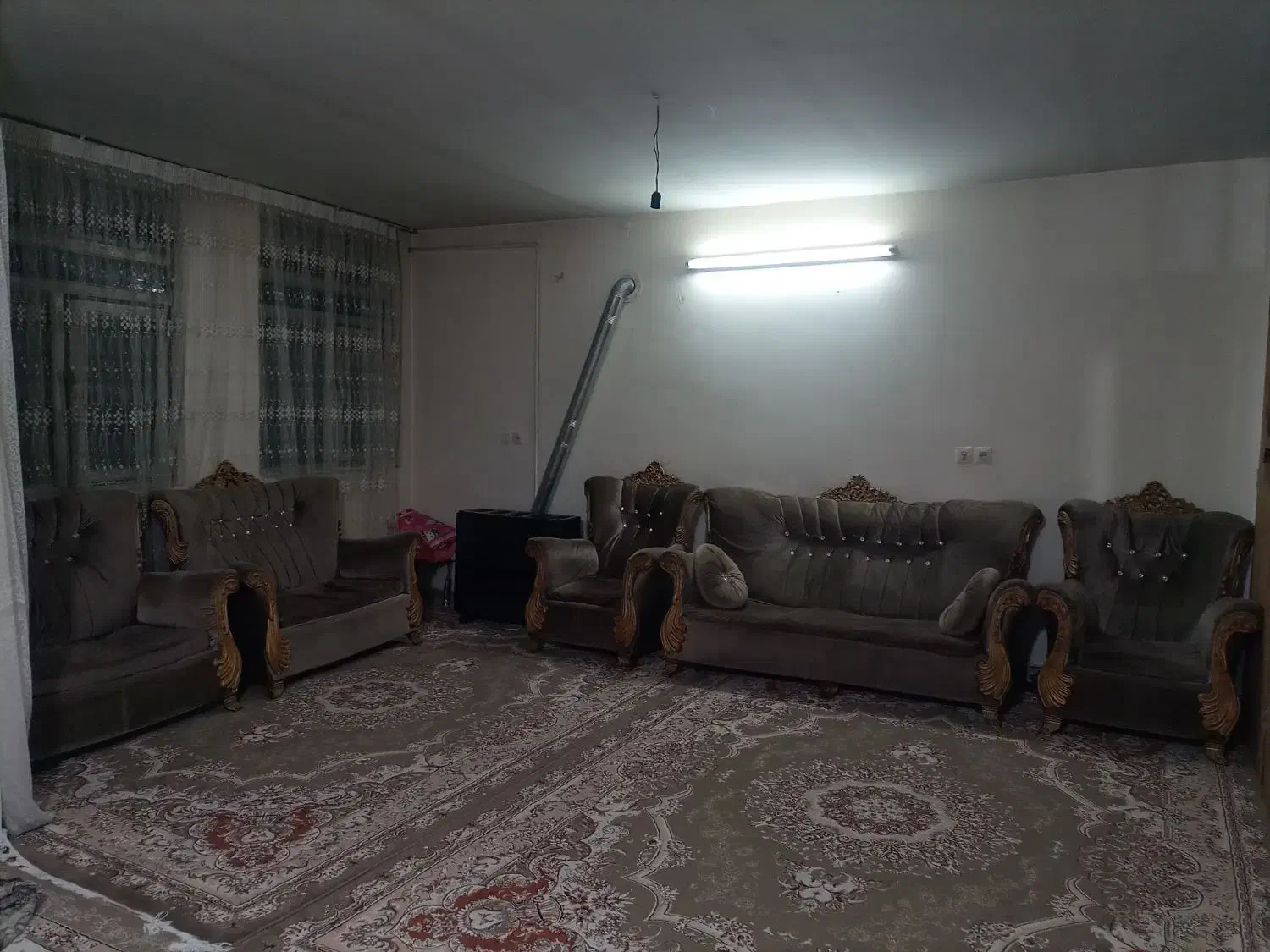 مبل راحتی|مبلمان خانگی و میز عسلی|شهریار, شهرک امیریه|دیوار