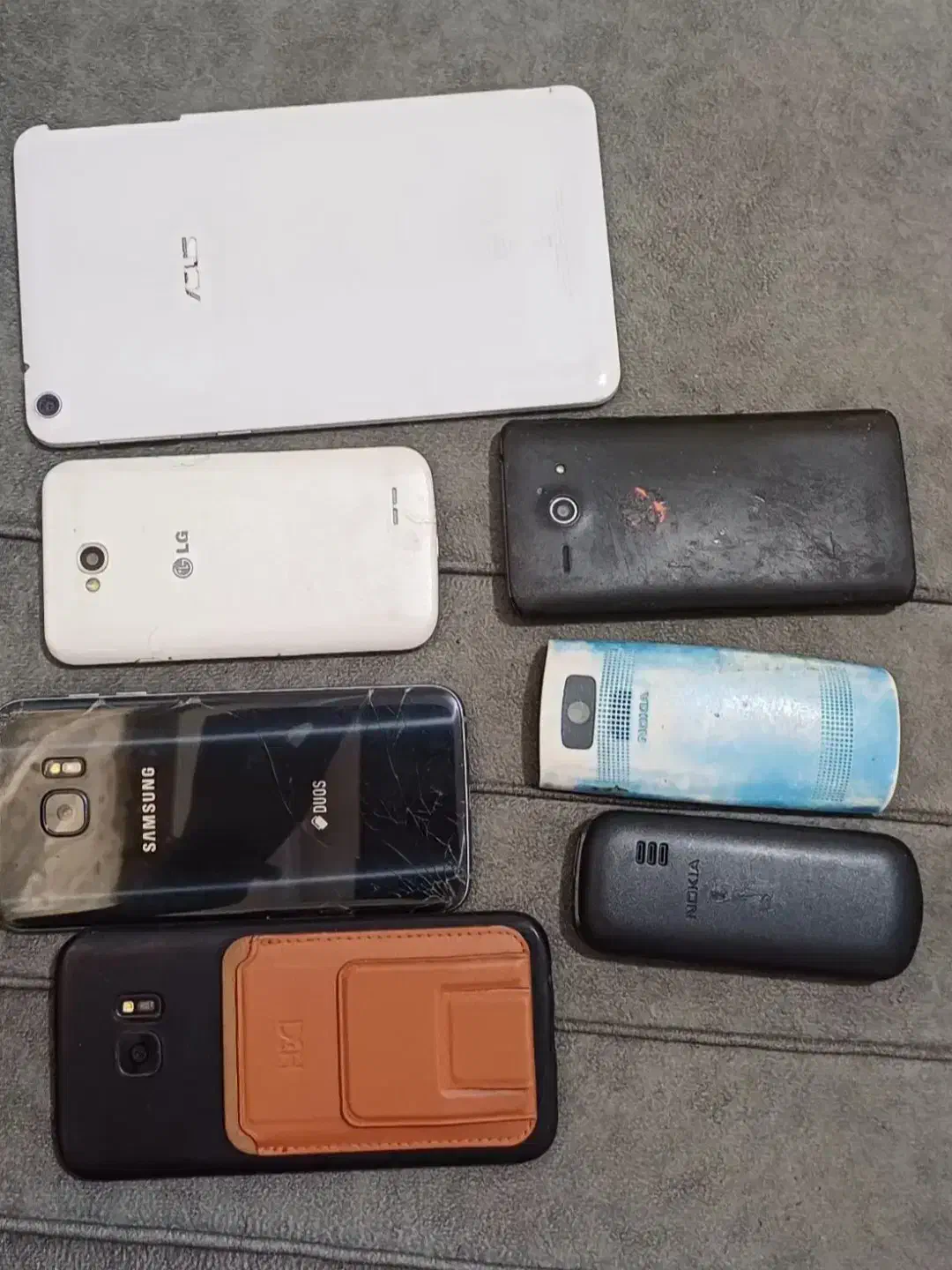 گوشی های کارکرده نیاز ب تعمیر|موبایل|لنگرود, |دیوار