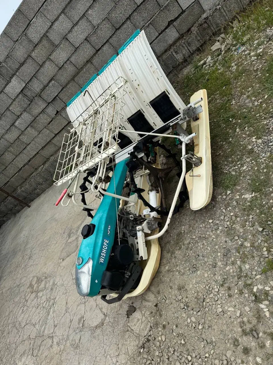 نشاکن|ماشین‌آلات صنعتی|آستارا, |دیوار