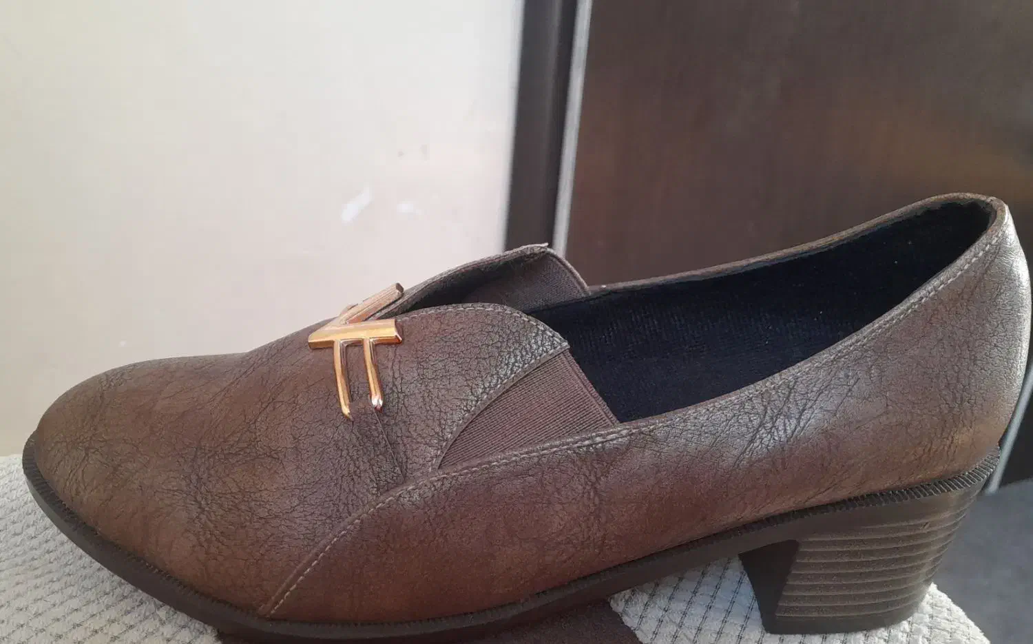 کفش زنانه سایزها فقط فقط فقط۳۸ موجوده|کیف، کفش، کمربند|شوش, |دیوار