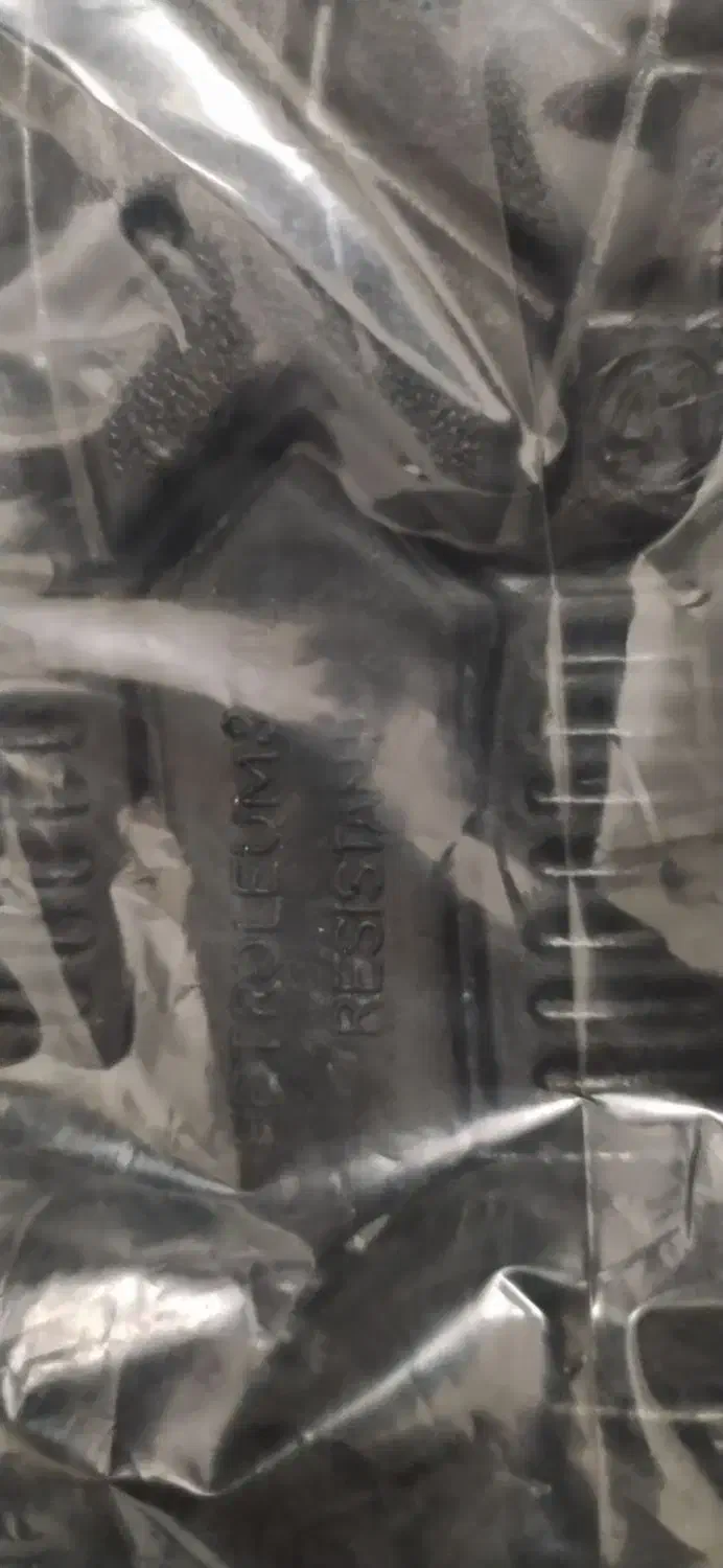 پوتین ایمنی|کیف، کفش، کمربند|ازنا, |دیوار