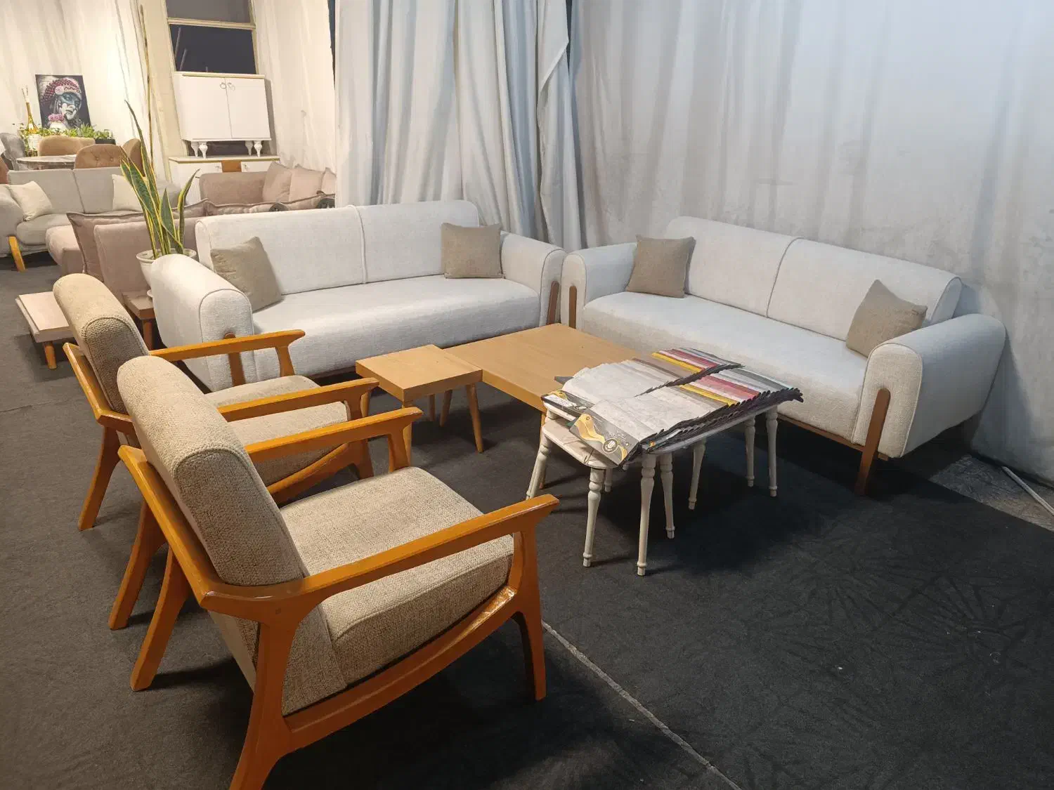 مدل هانزو|مبلمان خانگی و میز عسلی|تهران, شهرک ولیعصر جنوبی|دیوار