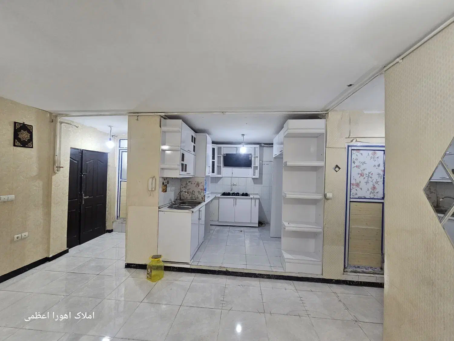 پارکینگ داخلی مسکن مهر خلیج فارس|فروش آپارتمان|خرمشهر, |دیوار